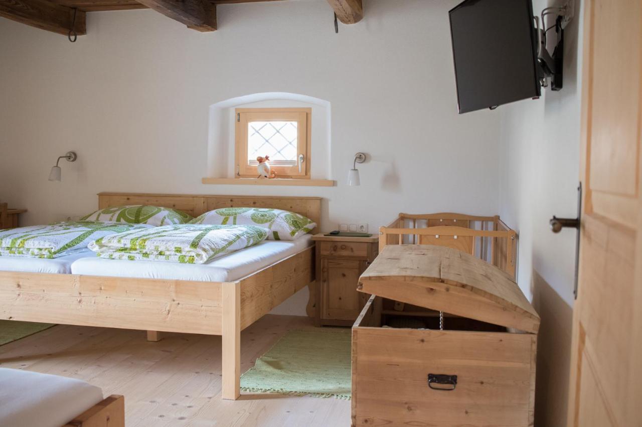 Marhof Pustertal - Trojwiese Apartment